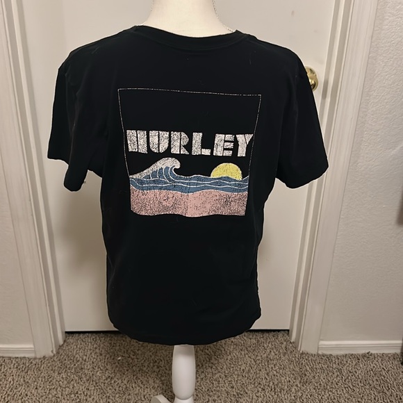 Hurley Short Sleeve T-Shirt Size Small - Picture 2 of 4